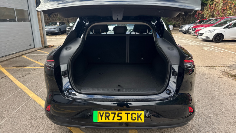 MG Im6 553kW Performance 100kWh 5dr AWD Auto Electric Estate